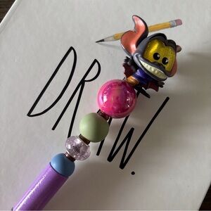 Disney Doorables: The Great Detective: Fidget handmade beaded pen